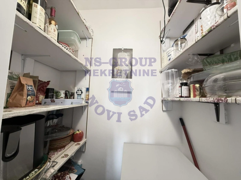 stan na prodaju Novi Sad 51m2 574085