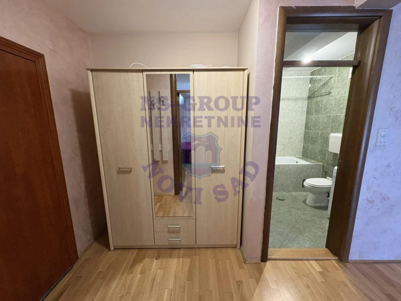 stan na prodaju Novi Sad 46m2 574083