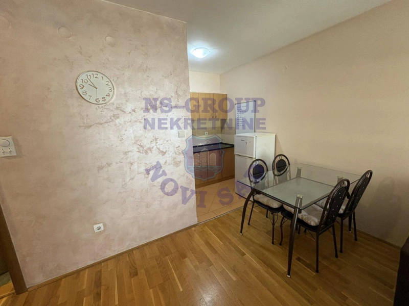 stan na prodaju Novi Sad 46m2 574083