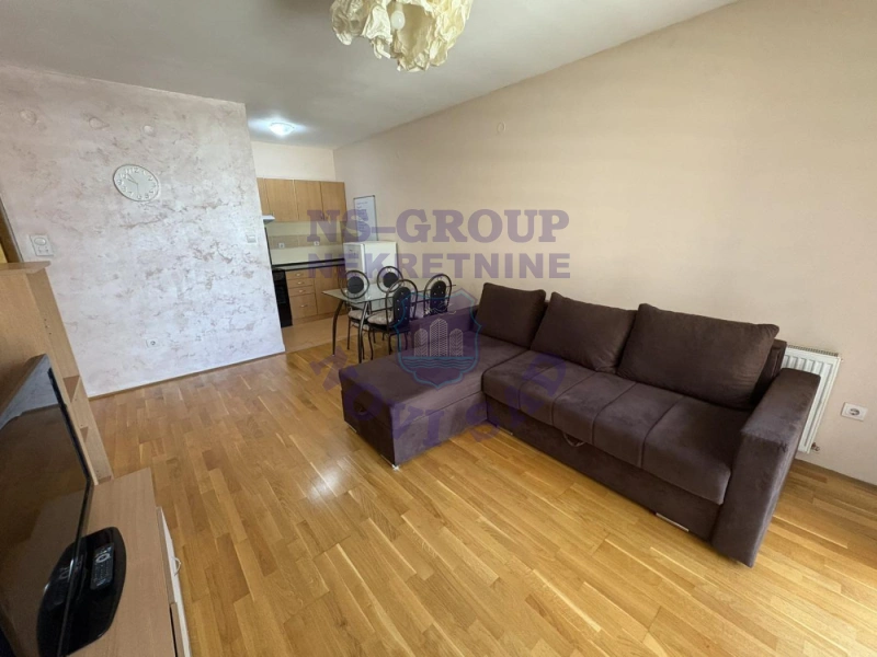 stan na prodaju Novi Sad 46m2 574083