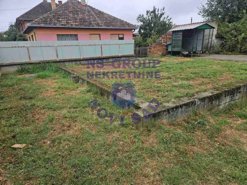kuca na prodaju Begeč 44m2 574078
