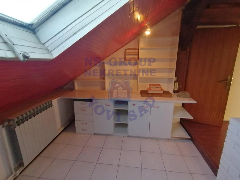 kuca na prodaju Veternik 122m2 573992