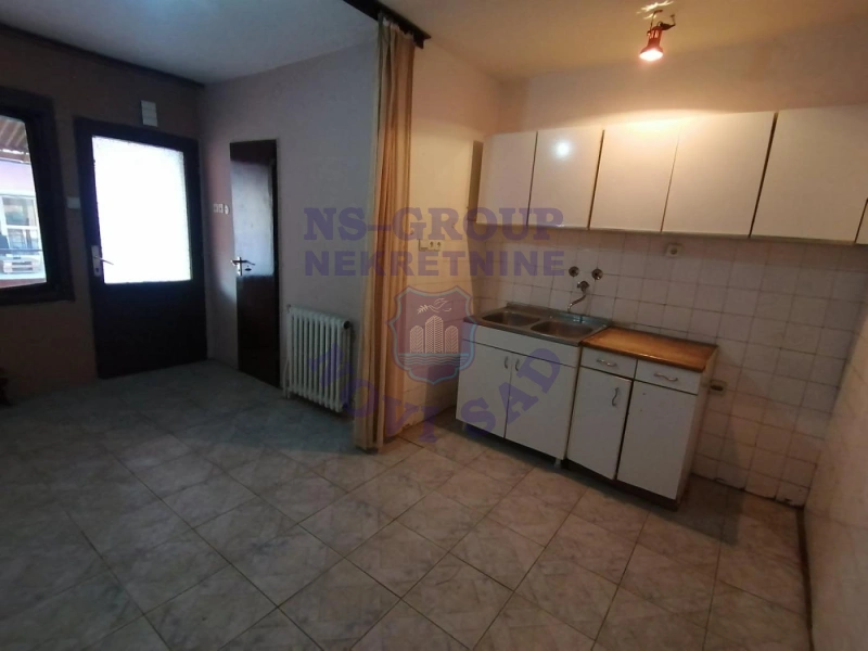 kuca na prodaju Veternik 122m2 573992