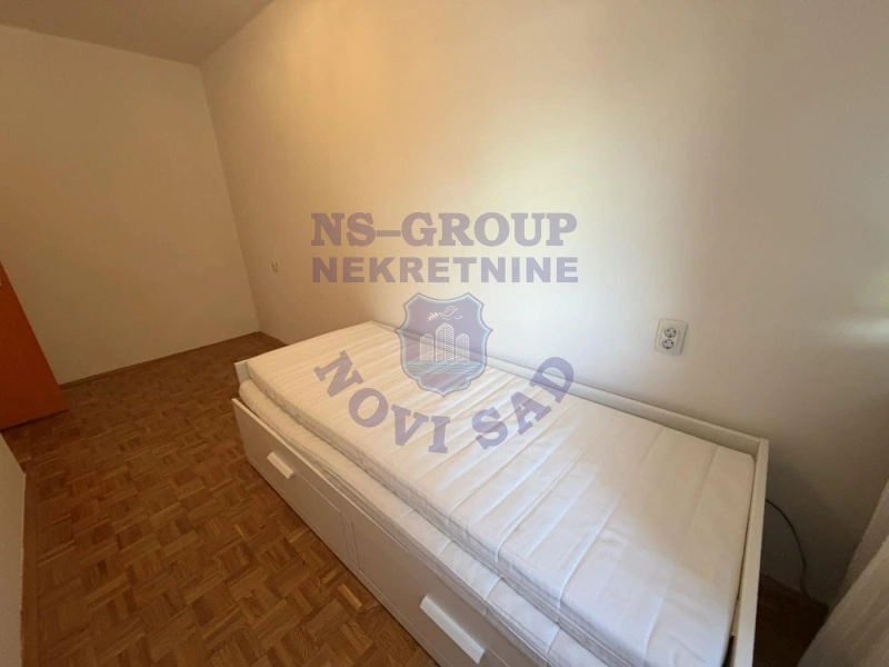 stan na prodaju Novi Sad 48m2 573381