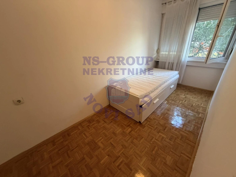 stan na prodaju Novi Sad 48m2 573381