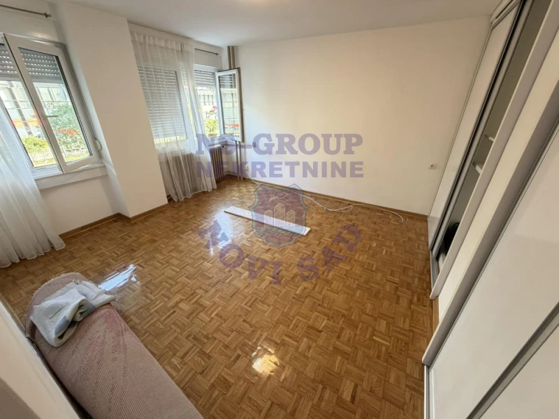 property-card-img-100608
