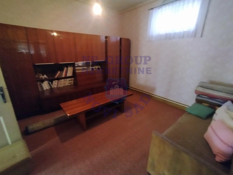 kuca na prodaju Gložan 220m2 574112