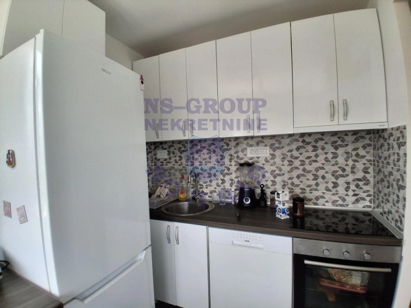 stan na prodaju Novi Sad 76m2 574102