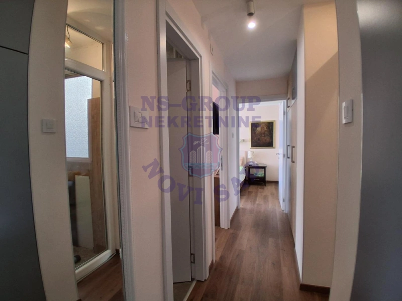 stan na prodaju Novi Sad 76m2 574102