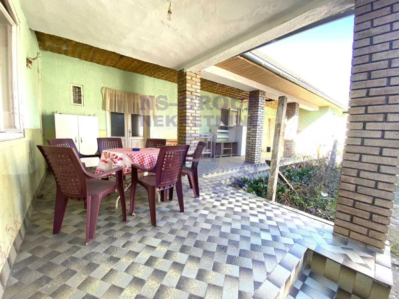 kuca na prodaju Bačka Palanka 211m2 573101