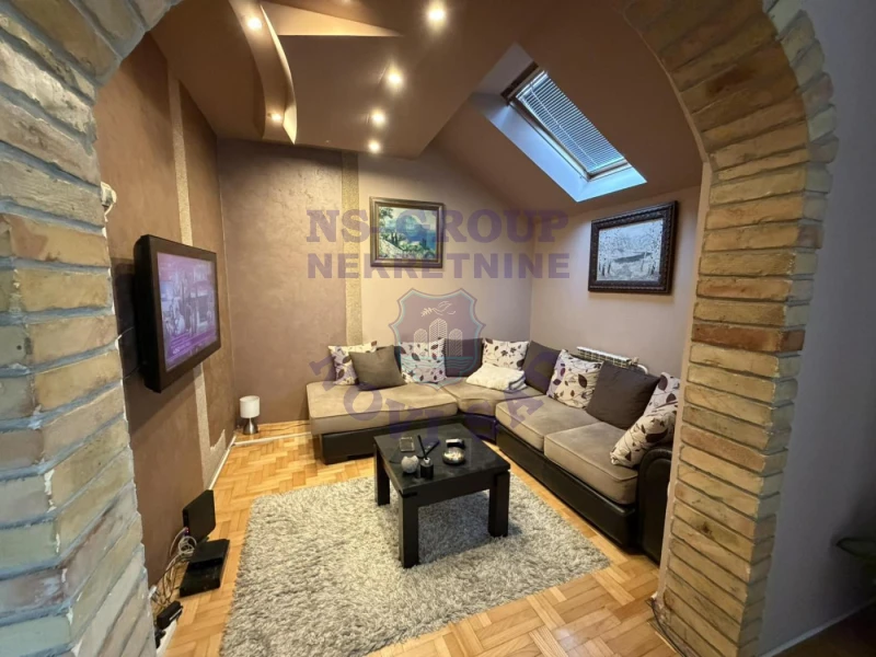 stan na prodaju Novi Sad 73m2 574007