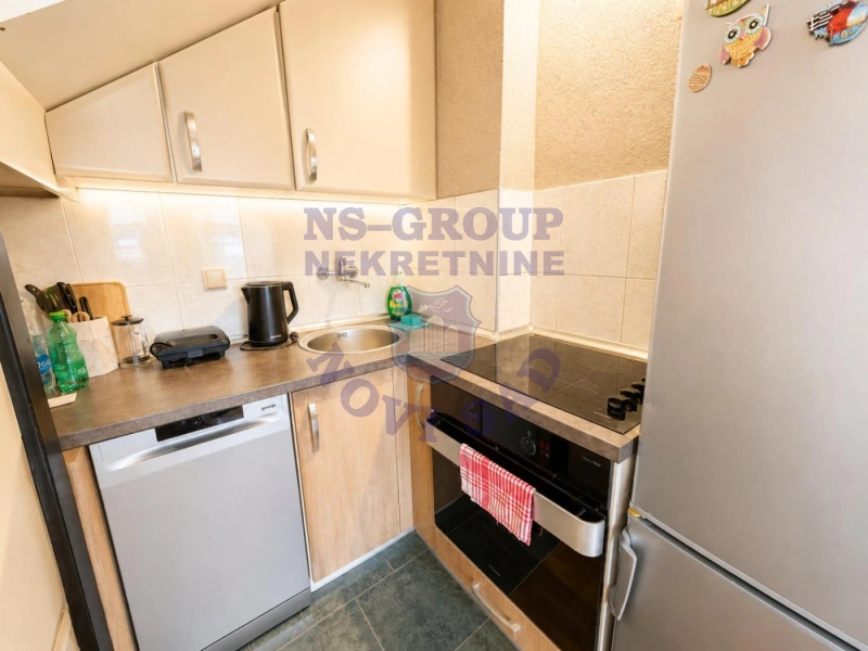 stan na prodaju Novi Sad 73m2 574007