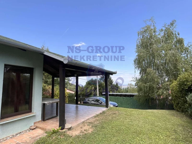 kuca na prodaju Sremska Kamenica 22m2 574154
