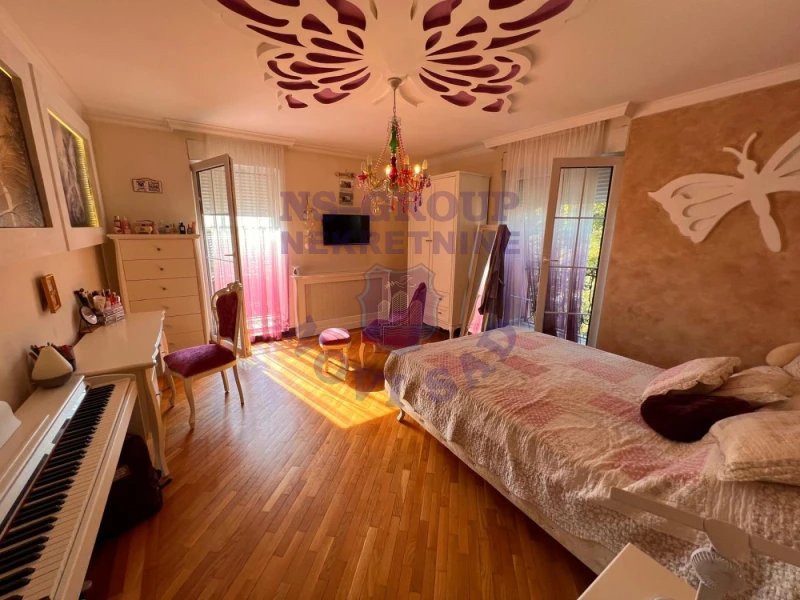 kuca na prodaju Čenej 356m2 574153