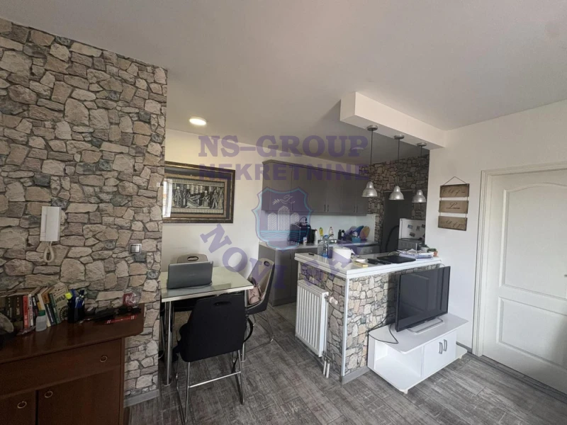 stan na prodaju Novi Sad 42m2 574165