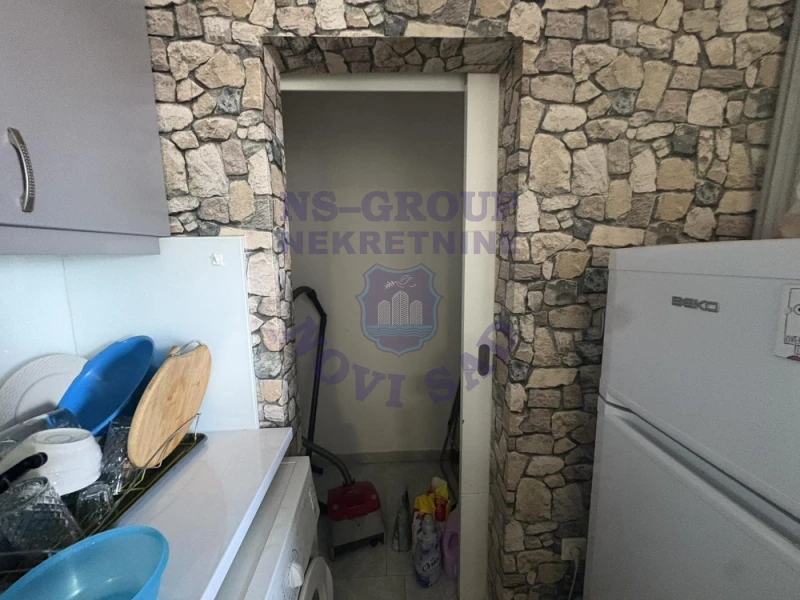 stan na prodaju Novi Sad 42m2 574165