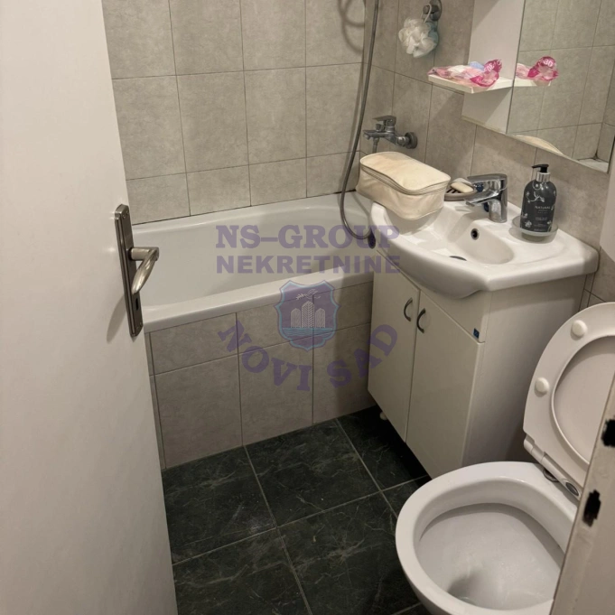 stan za izdavanje Novi Sad 61m2 16880