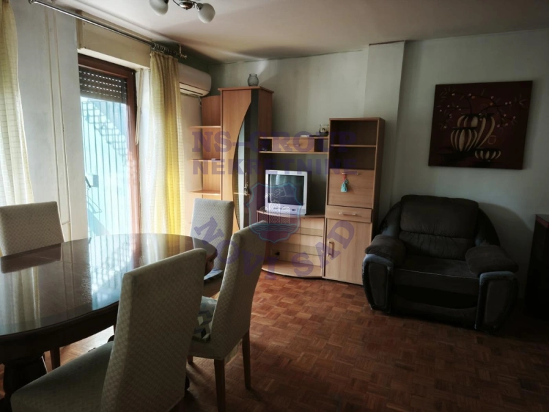 stan na prodaju Novi Sad 54m2 574196