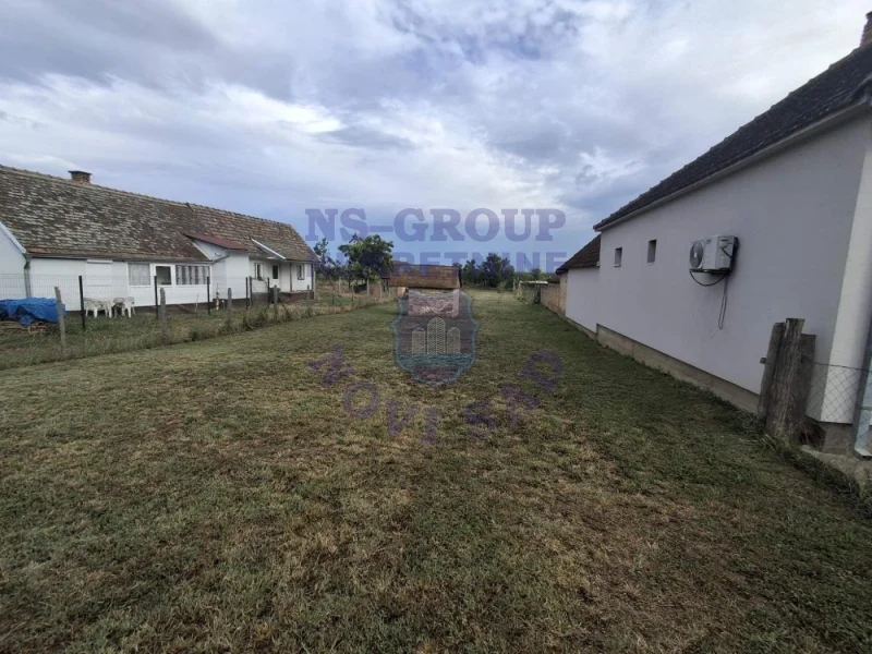 plac na prodaju Žabalj 942m2 574274