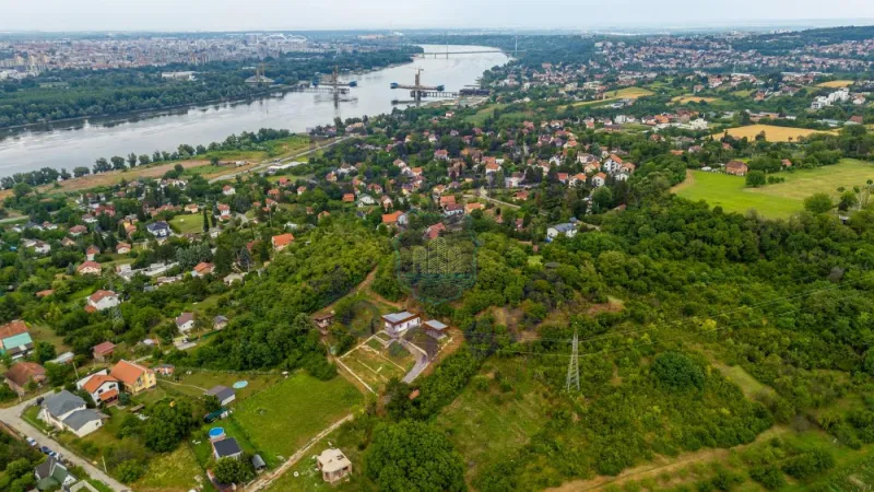 kuca na prodaju Sremska Kamenica 33m2 572848