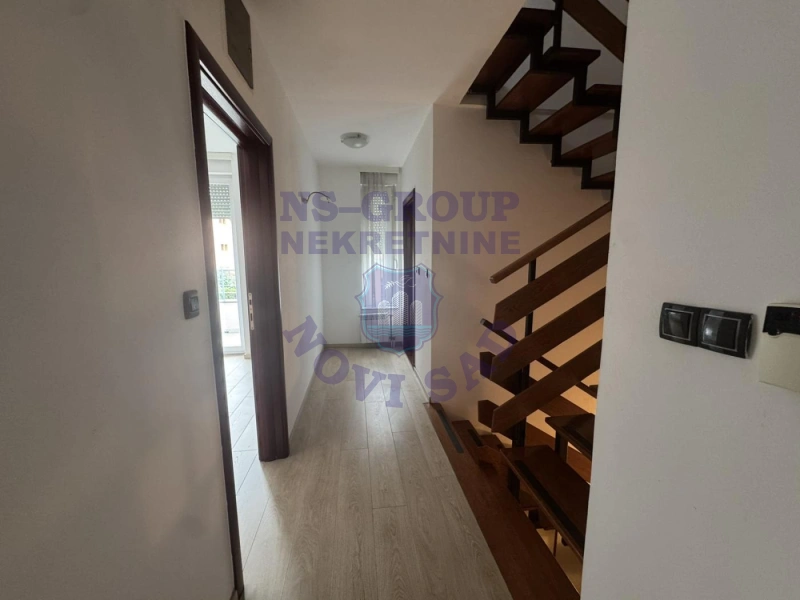 kuca na prodaju Novi Sad 222m2 574225