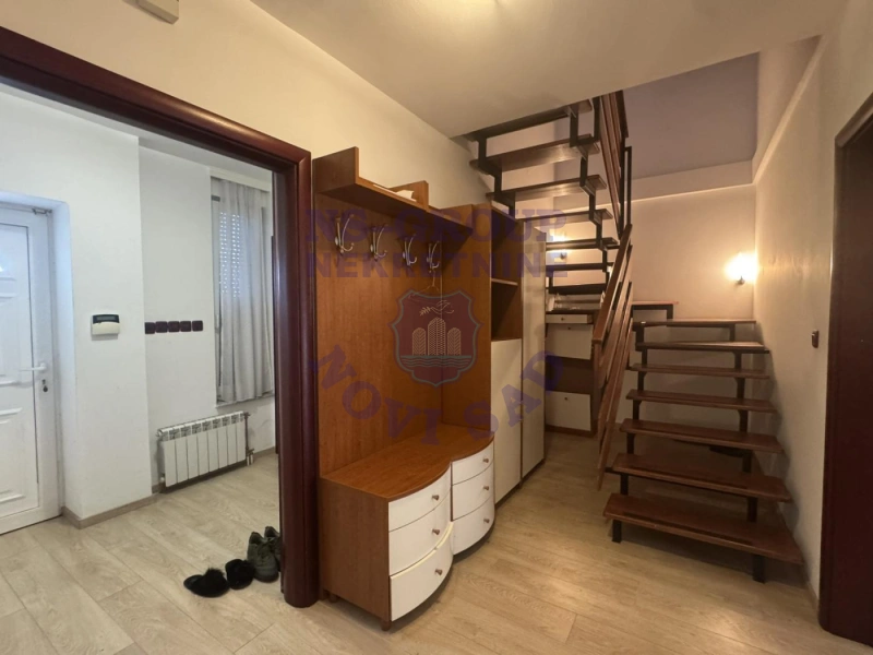 kuca na prodaju Novi Sad 222m2 574225