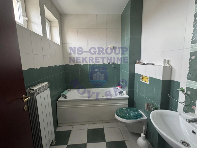 kuca na prodaju Novi Sad 222m2 574225