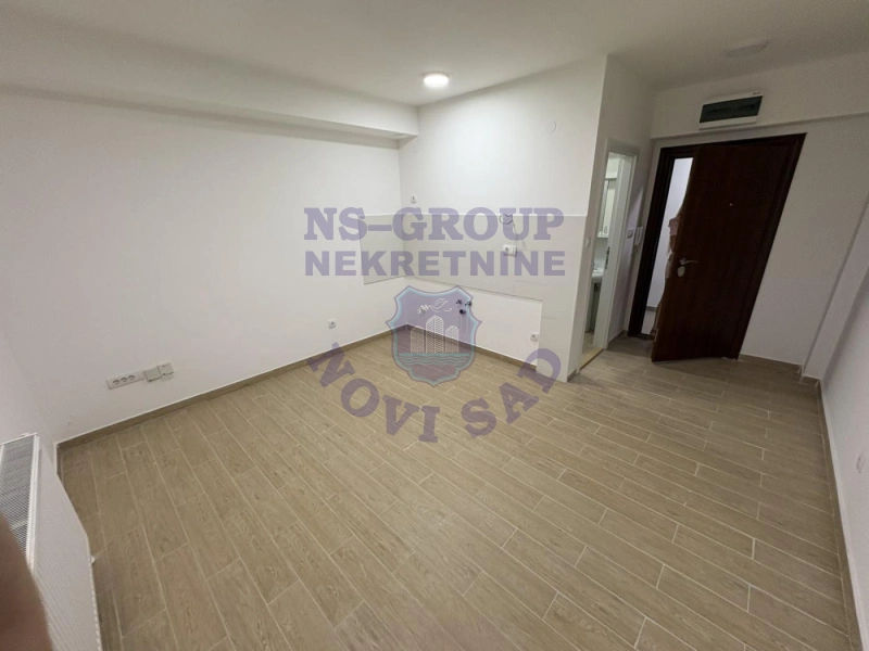 stan na prodaju Veternik 19m2 573532