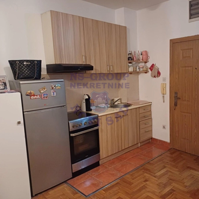 stan za izdavanje Novi Sad 25m2 16911
