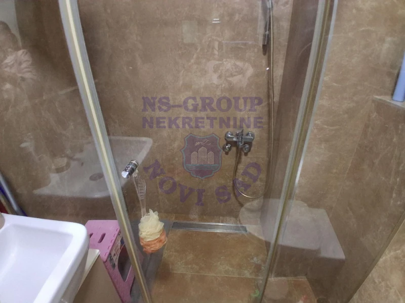 stan na prodaju Novi Sad 40m2 574333