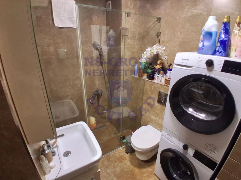 stan na prodaju Novi Sad 40m2 574333