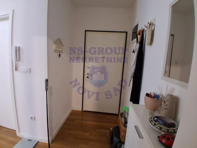 stan na prodaju Novi Sad 40m2 574333