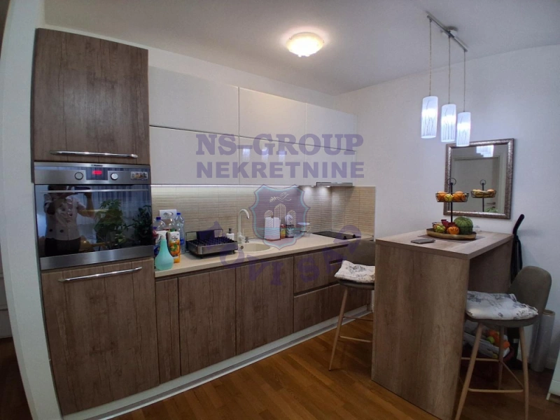 stan na prodaju Novi Sad 40m2 574333