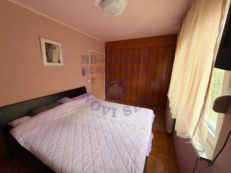 stan na prodaju Novi Sad 70m2 574275