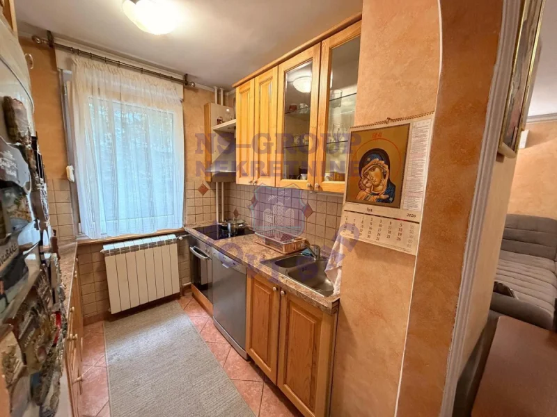 stan na prodaju Novi Sad 70m2 574275