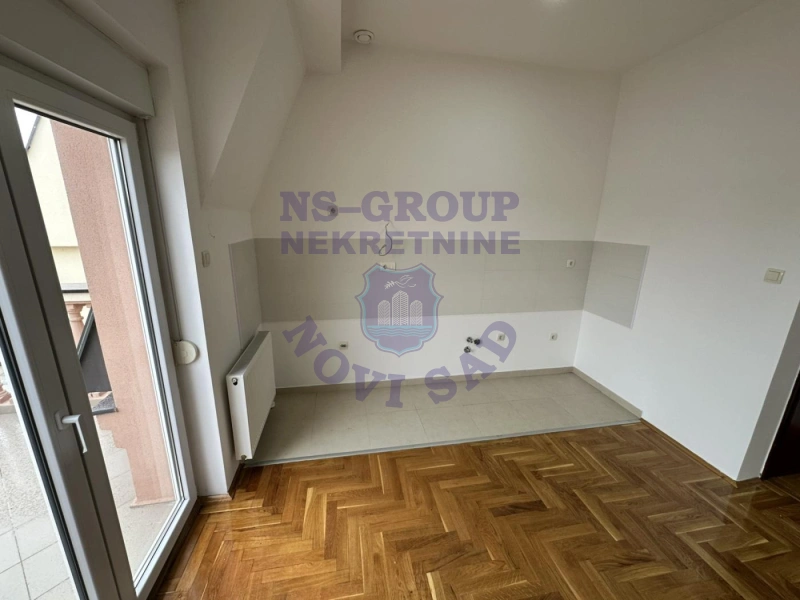 stan na prodaju Veternik 42m2 573552