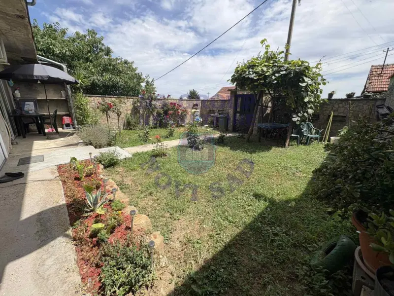 kuca na prodaju Sremski Karlovci 64m2 574309