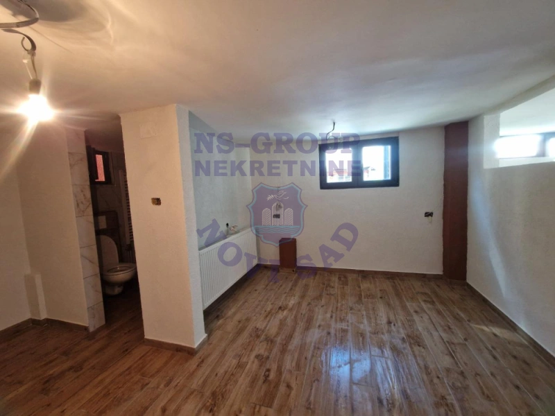 kuca na prodaju Novi Sad 21m2 574306