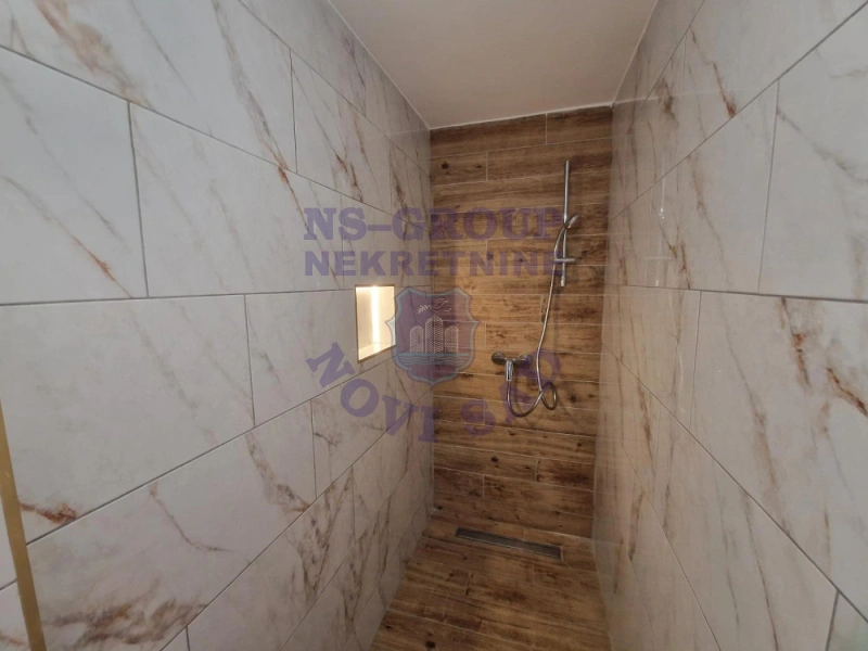 kuca na prodaju Novi Sad 21m2 574306