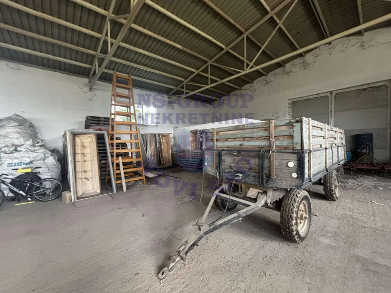 lokal na prodaju Bačka Palanka 1080m2 574321