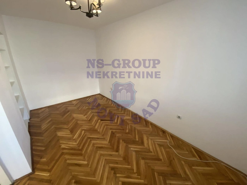 stan na prodaju Novi Sad 55m2 574472