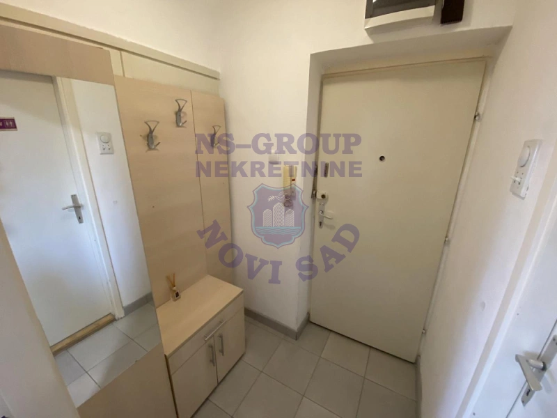 stan na prodaju Novi Sad 55m2 574472