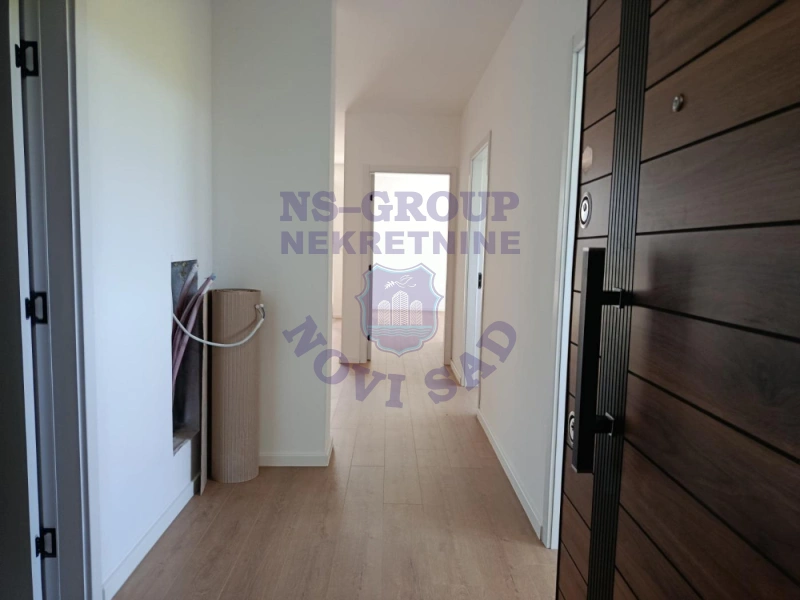 stan na prodaju Petrovaradin 82m2 530777