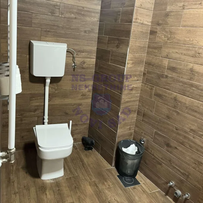 lokal za izdavanje Novi Sad 226m2 16934