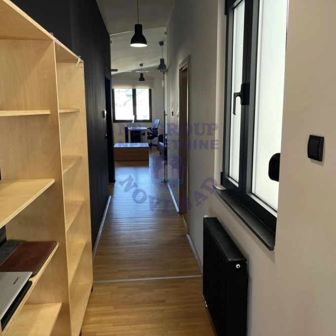 lokal za izdavanje Novi Sad 226m2 16934