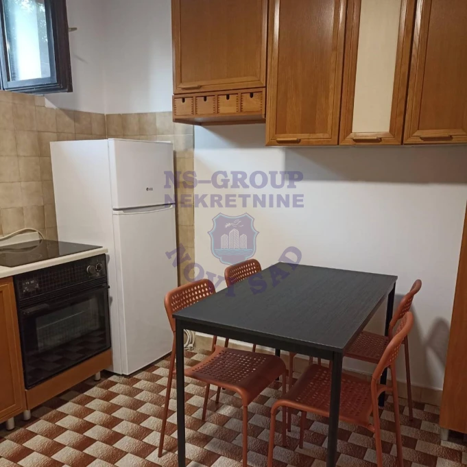 stan za izdavanje Novi Sad 49m2 16943