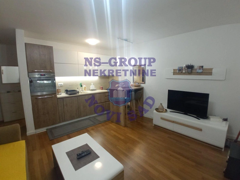 Stan na prodaju Novi Sad 40m2, 574333