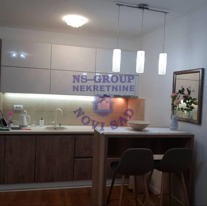 Stan na prodaju Novi Sad 40m2, 574333