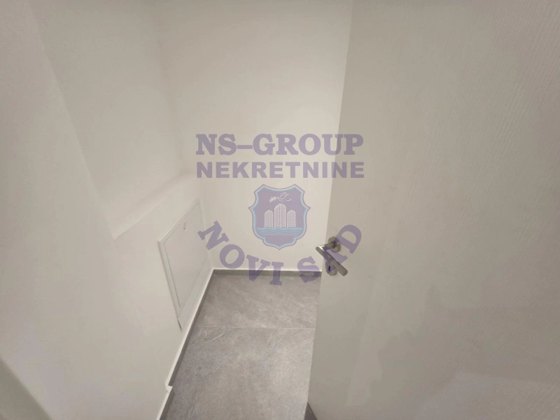 stan na prodaju Novi Sad 368m2 574192