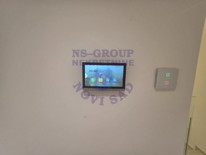 stan na prodaju Novi Sad 368m2 574192